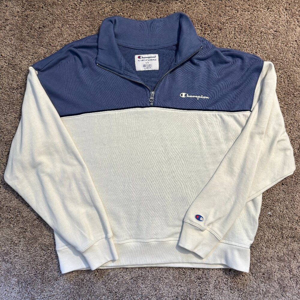 Champion Two-Tone Quarter Zip Sweatshirt – Size L